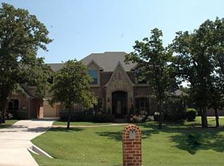245 Fox Trot Ln, Double Oak, TX 75077