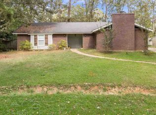 245 Bay Park Dr, Brandon, MS 39047