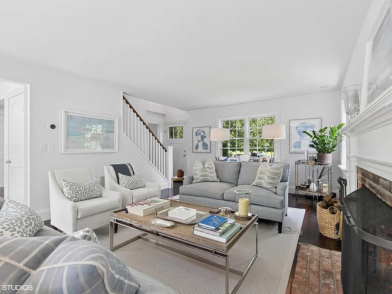 15 Ludlow Grn — Photo 3