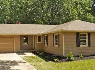 7307 Conser St, Overland Park, KS 66204