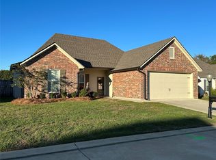 2032 Sand Crest Dr, Shreveport, LA 71118