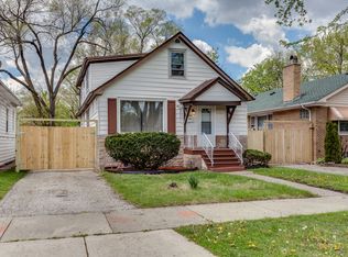 1126 22nd Ave, Bellwood, IL 60104