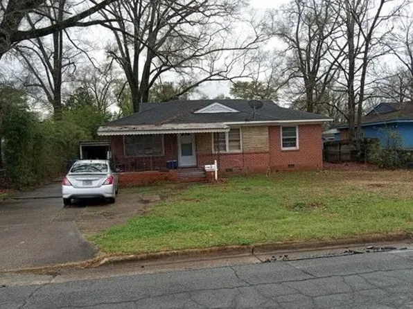 2964 Hawthorne Dr, Columbus, GA 31903