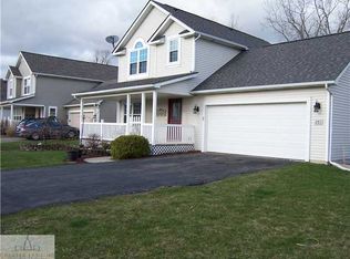 271 Coventry Ln, Mason, MI 48854