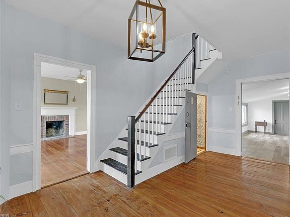 3rd image of 3557 Enos Rd