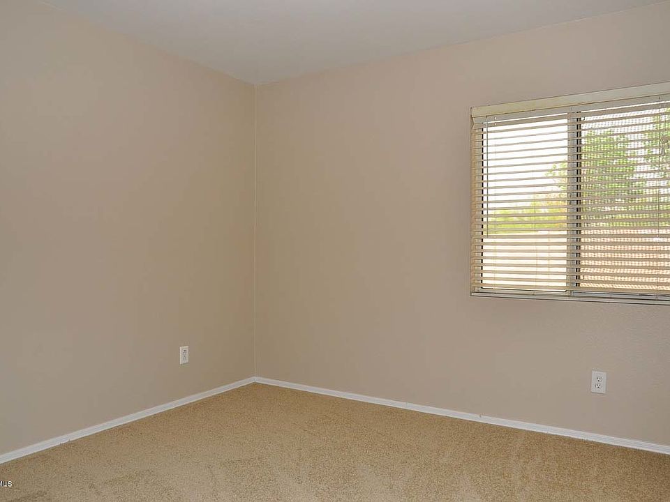 1st image of 18140 N 111th Cir
