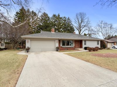 1616 Ahrens STREET, Manitowoc, WI, 54220