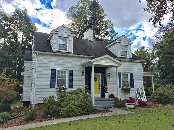 2nd image of 2129 Lee Hwy