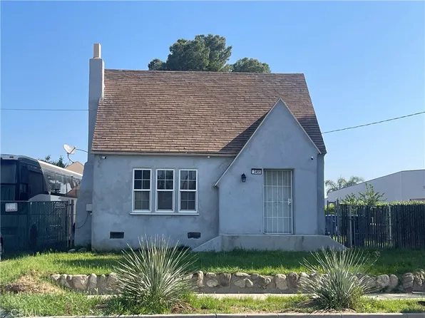 3451 Russell St, Riverside, CA 92501