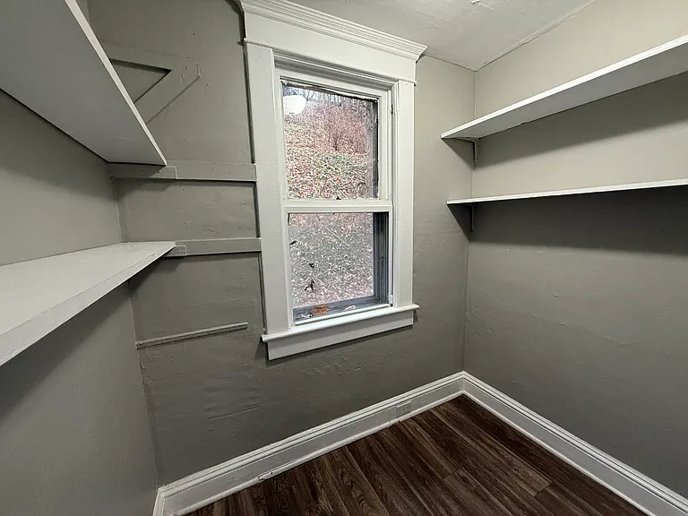 336 Union St — Photo 15