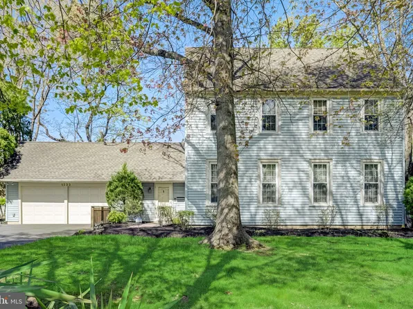1232 Concord Ln, Cherry Hill, NJ 08003