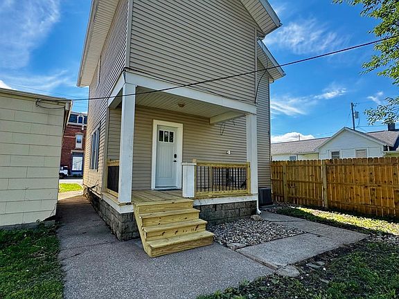 4th image of 817 Hayes Ave