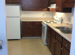 2045 Meadow Ln #1-12, Schererville, IN 46375