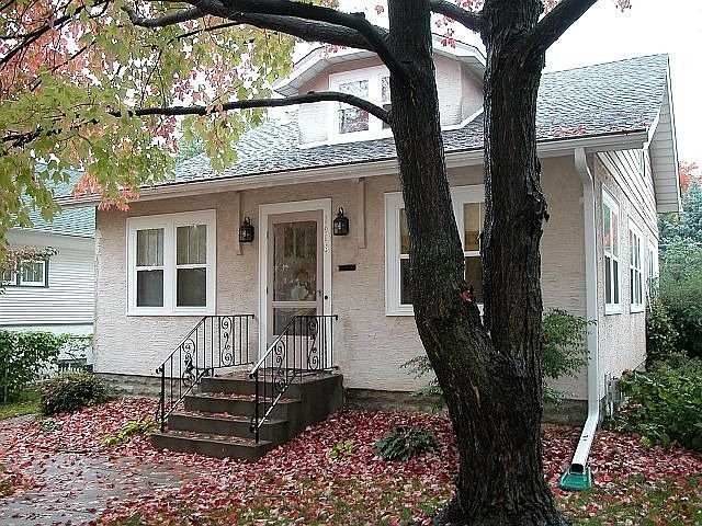 1st image of 1418 Albert St N