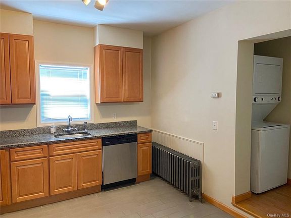 5th image of 54 Brookside Ave #1