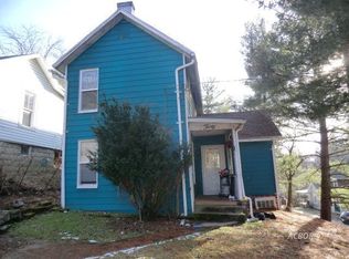 30 Walker St, Athens, OH 45701