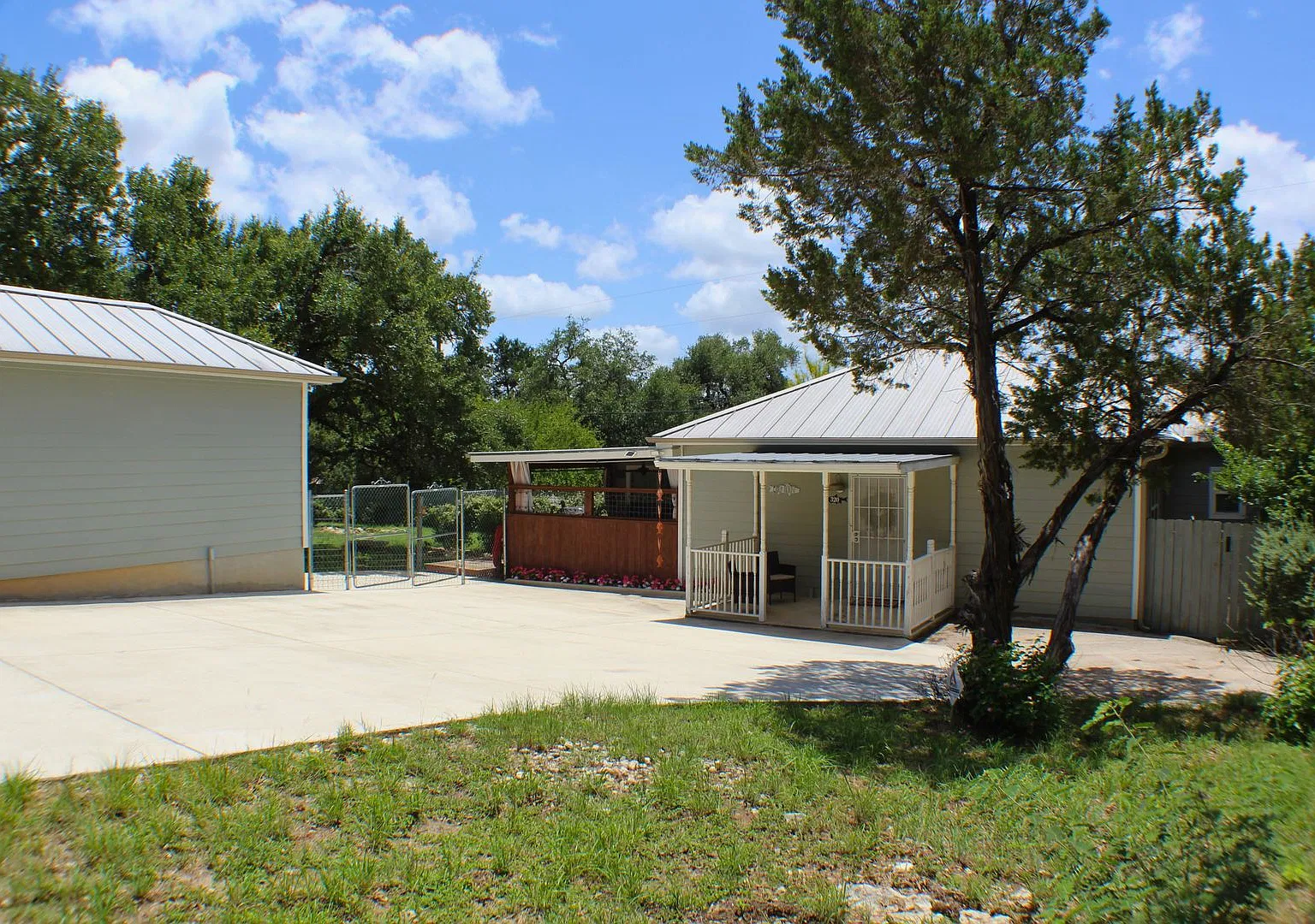 Canyon Lake Hills — Photo 2