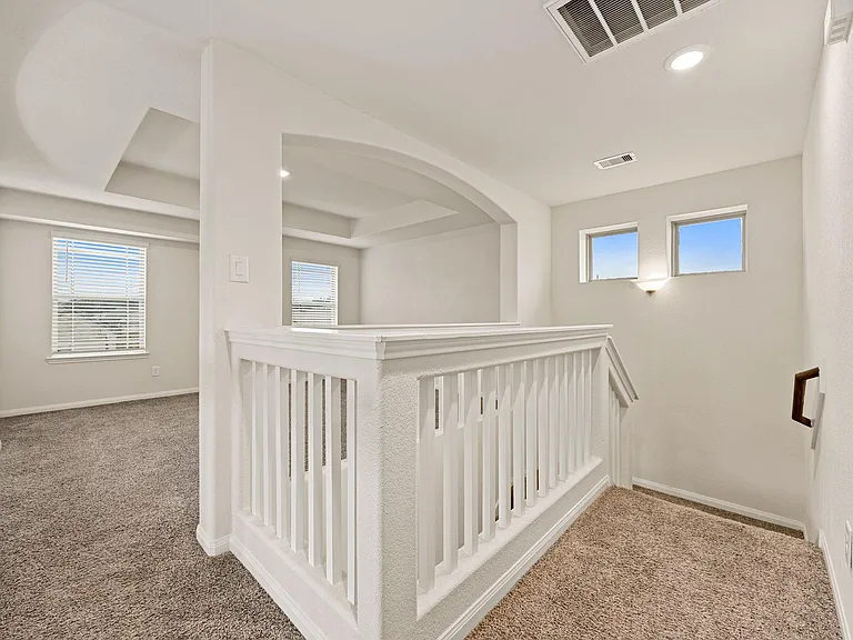 15837 Roberto Clemente Ct — Photo 30
