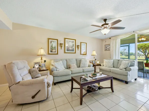 6698 10th Avenue N #106, Lake Worth, FL 33467