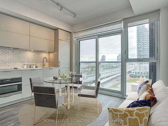 2nd image of 20 Richardson St #1006