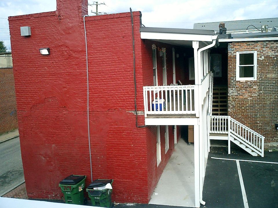 1st image of 731 W Marshall St APT C