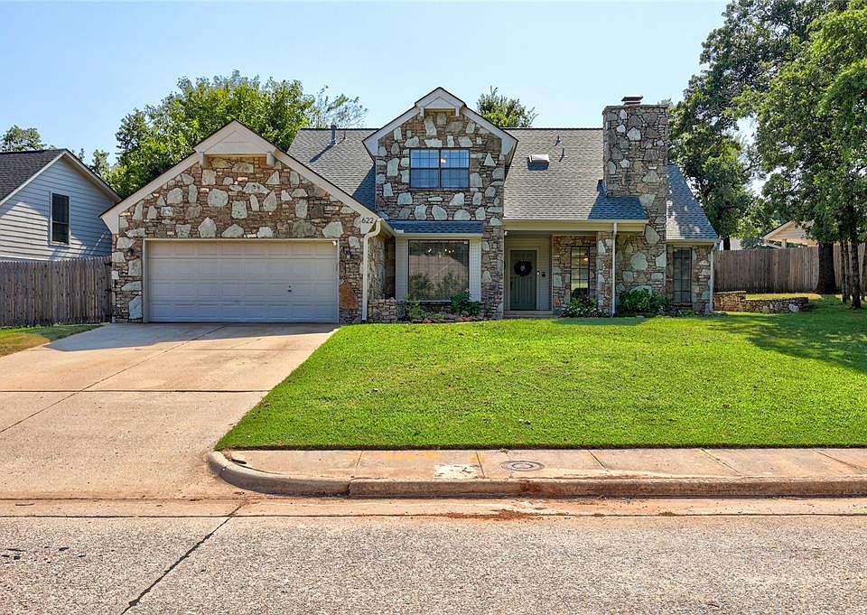 1st image of 622 Sunny Brook Dr