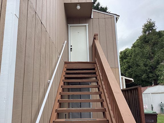 3rd image of 711 Seabright Ave #14