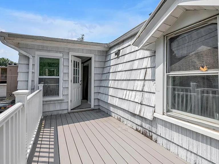 33 Central Dr #2 — Photo 13