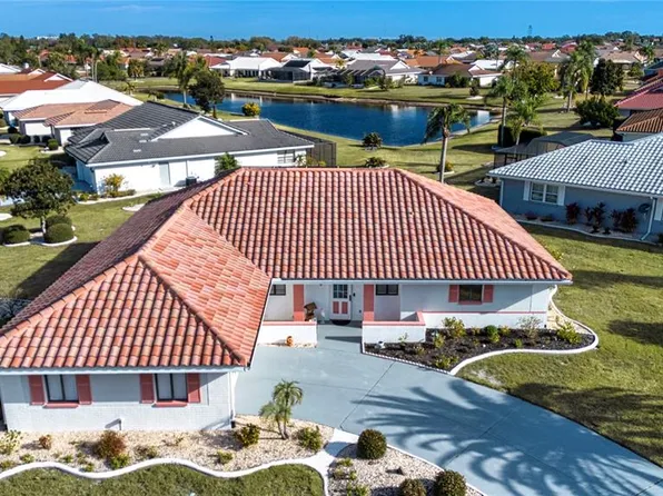 1853 Wolf Laurel Dr, Sun City Center, FL 33573