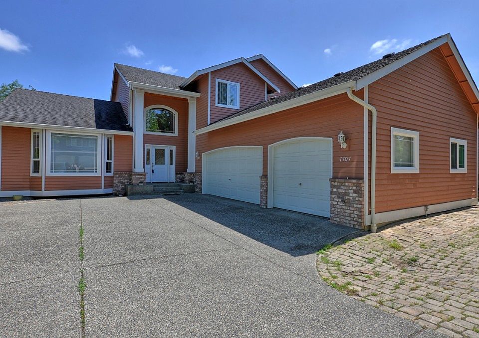 1st image of 7707 81st Dr NE