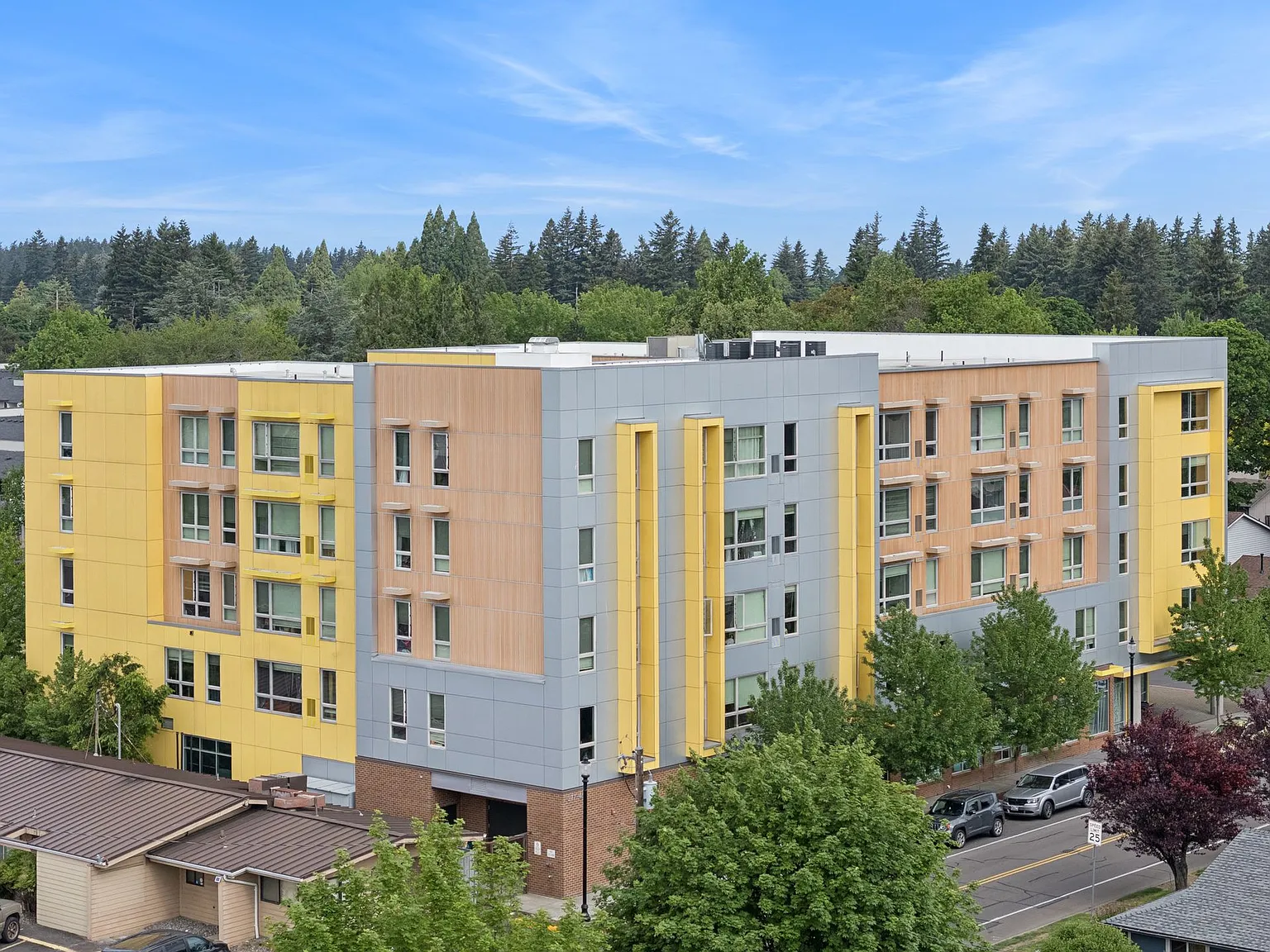 459 Rock Apartments — Photo 3