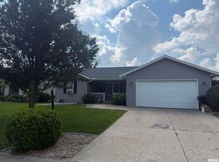 120 Elmridge Cir, East Peoria, IL 61611