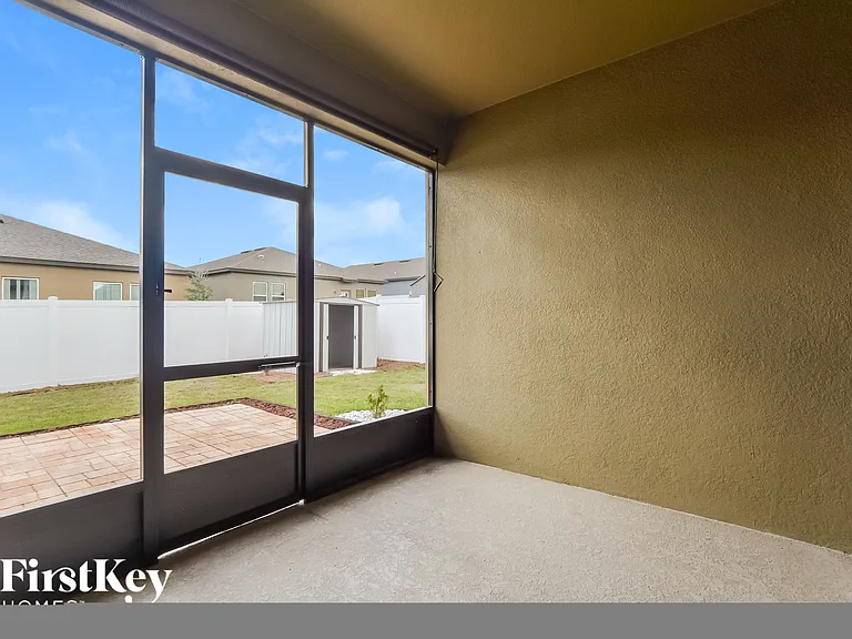 876 Orchid Grove Blvd — Photo 6