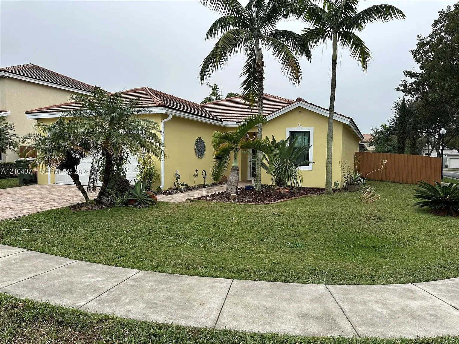 Rauls Place At Oasis — Photo 1