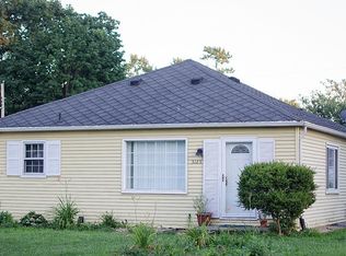 3125 W Torquay Rd, Muncie, IN 47304