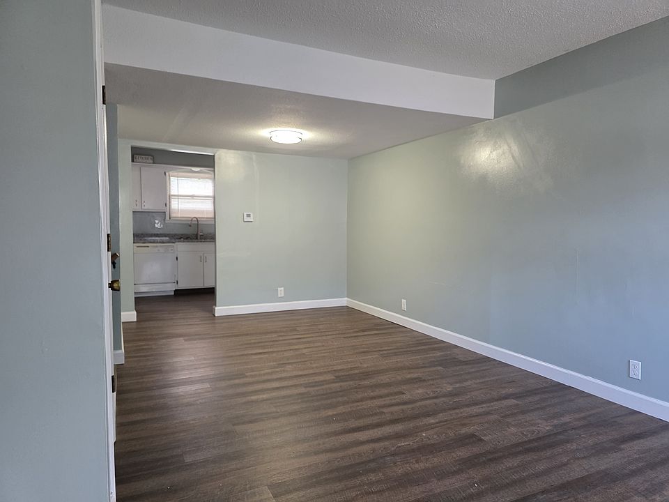 1st image of 448 Grandview Ter #2