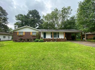 2810 Williamsburg Rd, Hattiesburg, MS 39402