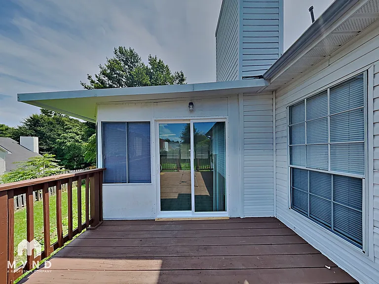 6252 Phillips Lake Cv — Photo 28