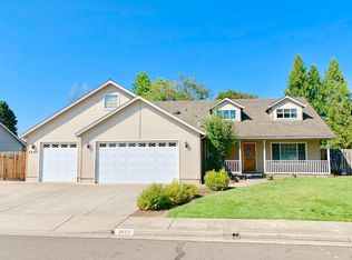 2659 Rabun Way, Central Pt, OR 97502