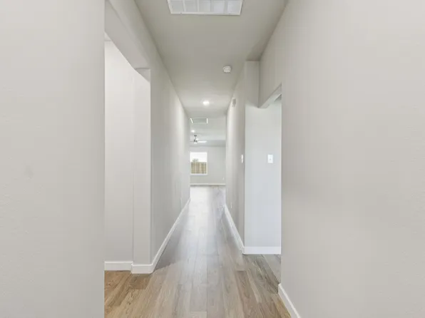 235 Lockhart St, Greenville, TX 75402