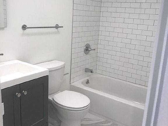 4th image of 327 W 89th St APT 1F