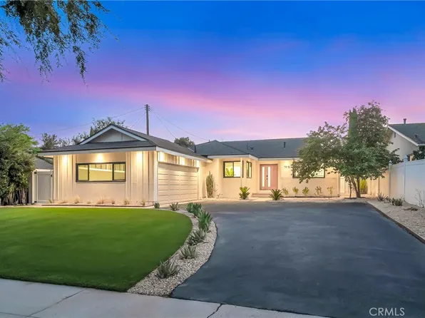 7915 Owensmouth Ave, Canoga Park, CA 91304