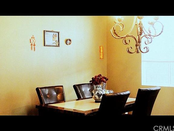 2nd image of 10978 Persimmon Ln