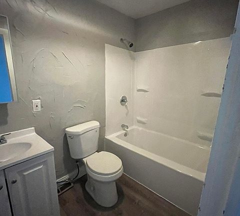 4th image of 145-147 Lenox St Front Up