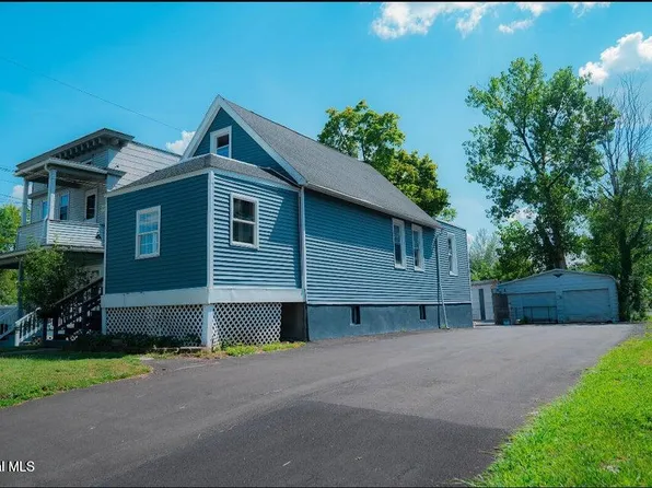 78 Whitehall Road, Albany, NY 12209