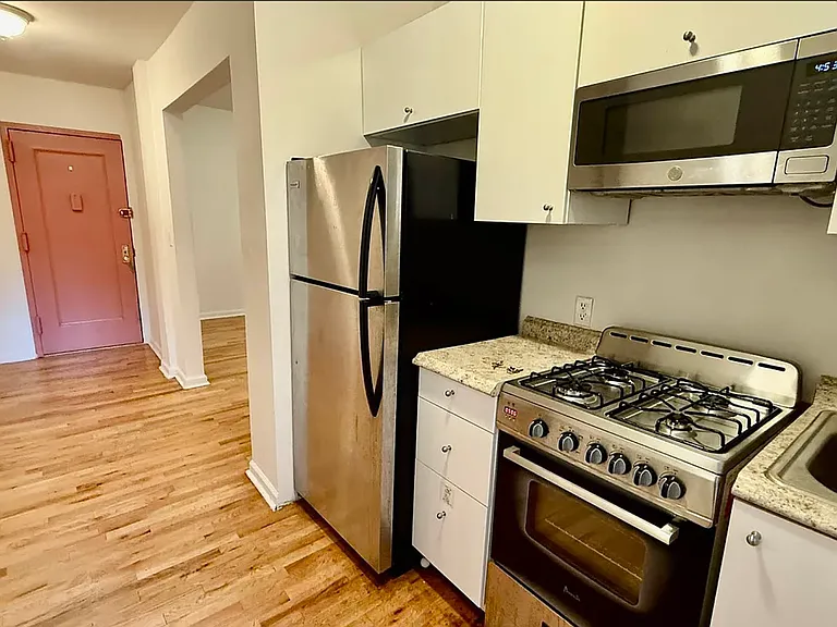 115 Essex St #3D — Photo 1