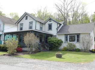25 Wayne St, Harveys Lake, PA 18618
