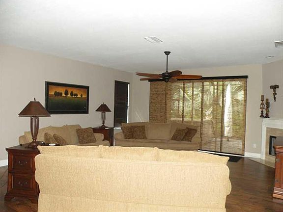 2nd image of 7511 Citrus Blossom Dr