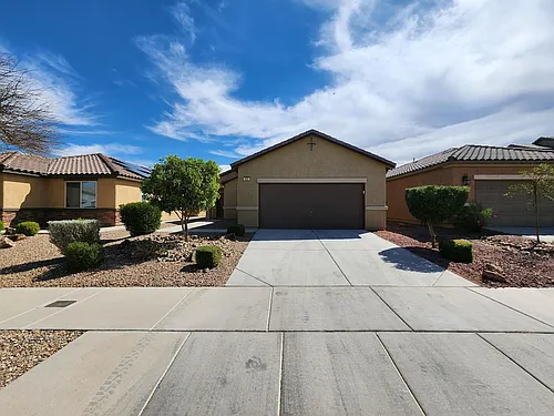 932 Aspen Cliff Dr Photo 1