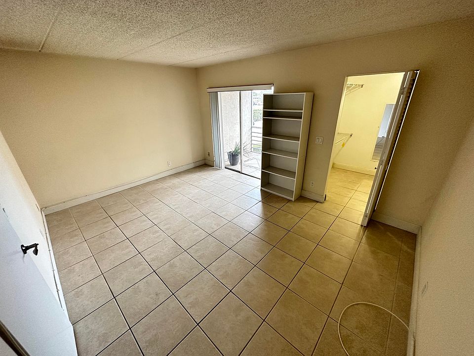 1st image of 600 Village Green Ct #600-203